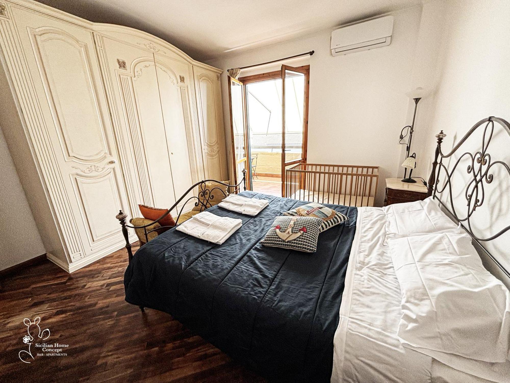 Sicilian Home อาชิ กัสเตลโล ภายนอก รูปภาพ