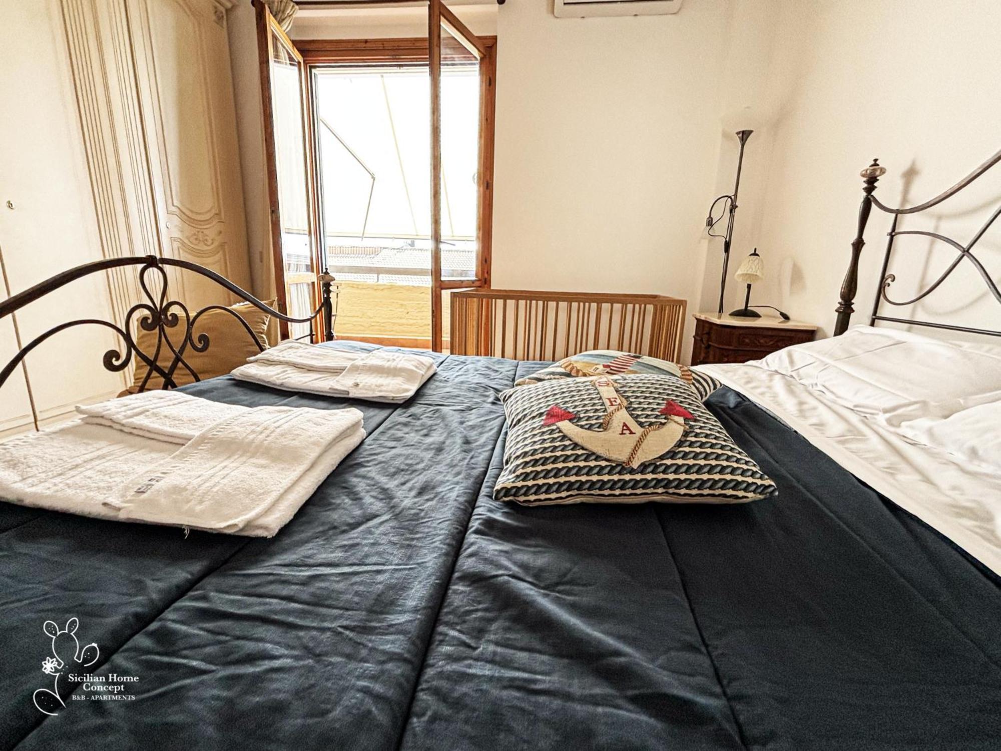 Sicilian Home อาชิ กัสเตลโล ภายนอก รูปภาพ