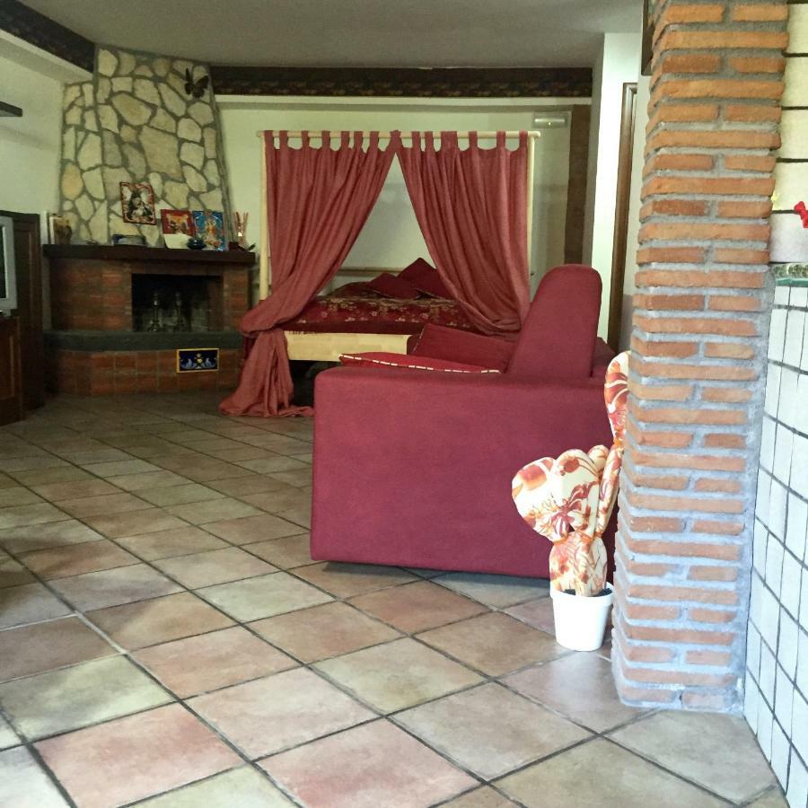 Sicilian Home อาชิ กัสเตลโล ภายนอก รูปภาพ
